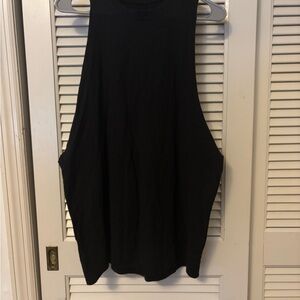 Black Sleeveless Tank Top - Women's Essential